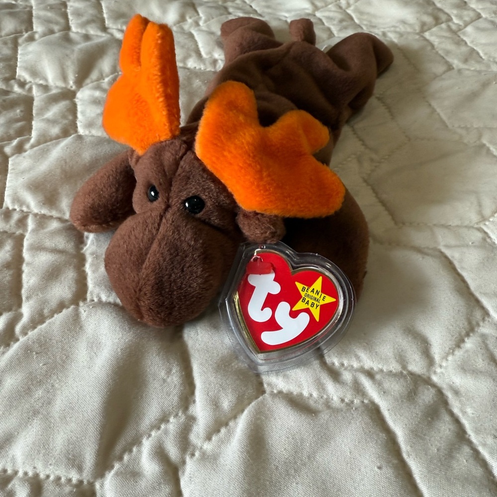Ty Plush Beanie Baby “Chocolate” the Moose with Bright Orange Antlers